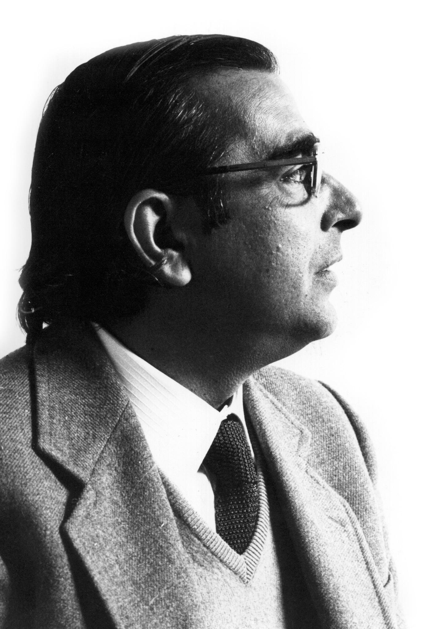 Fausto Olivares